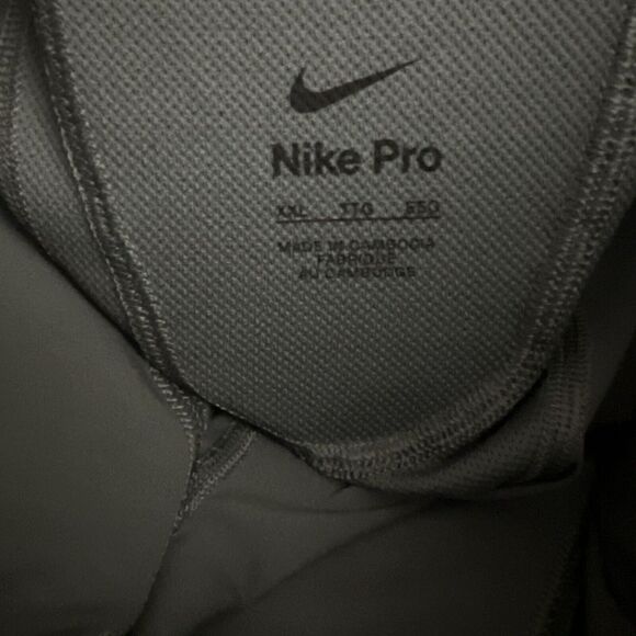 Men's Nike Pro Hyperstrong Gray Padded Compression Shorts AQ0751-021 Size 2XL - Picture 3 of 6